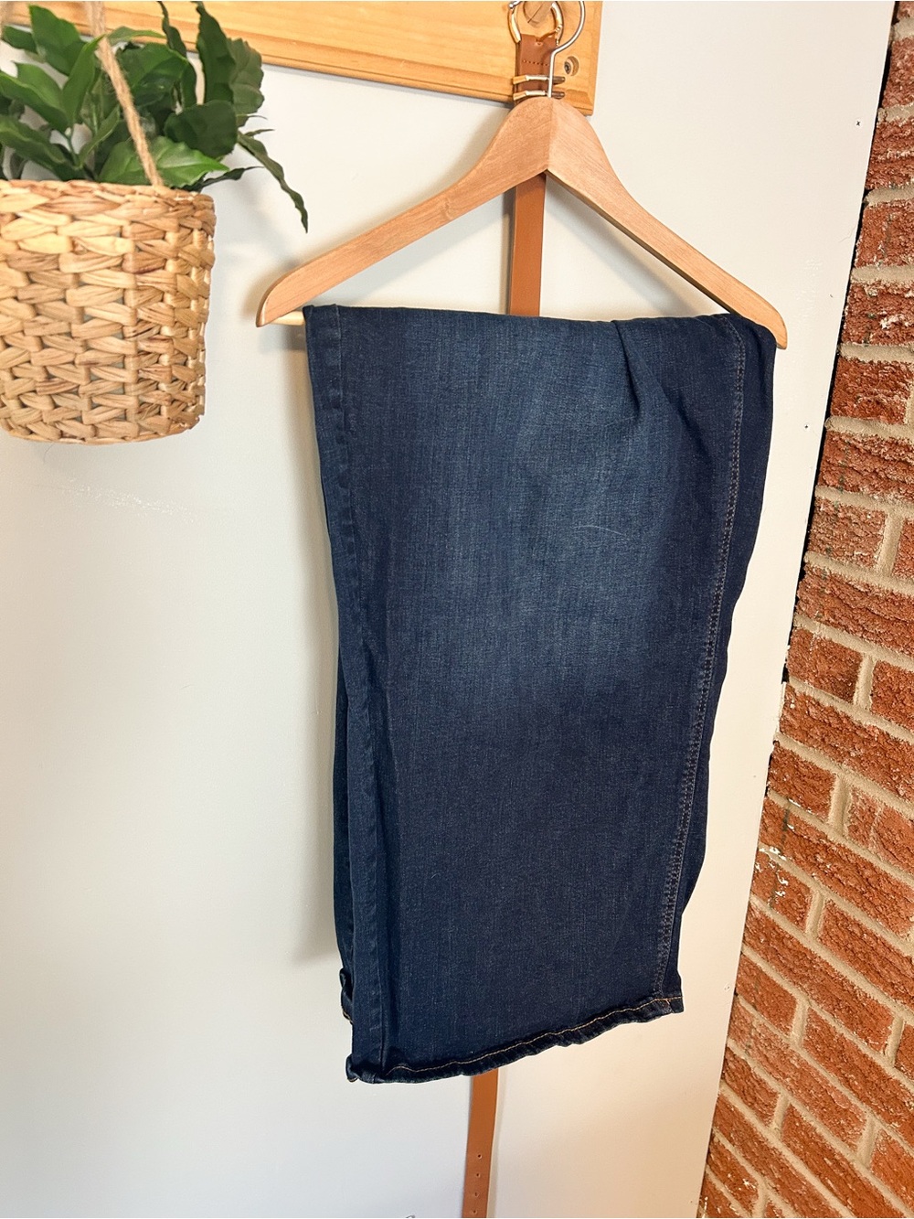 Plus size Women Denim - Wide Leg - 26P
